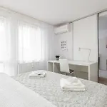 Old Town Hideaway Apartament