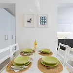 Apartament Old Town Hideaway *